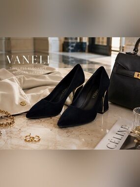 Vaneli Navy Blue Velvet Block Heel Pumps with Gold Metallic Trim Pointed Toe 7.5
